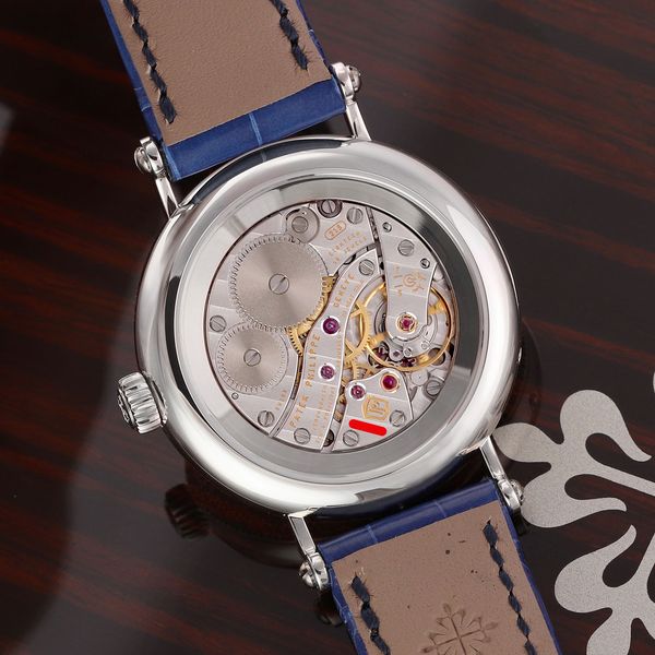 Patek Philippe Complications 7121/200G-001